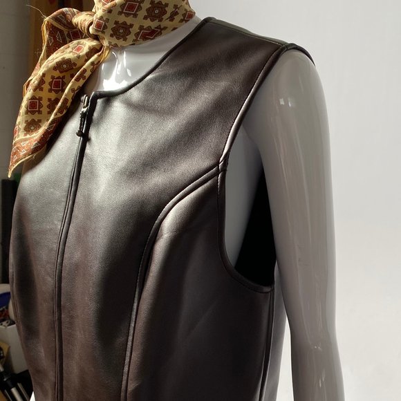 Karen Scott Vegan Leather Vest - Picture 7 of 11